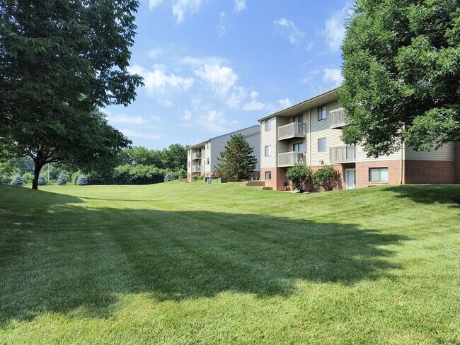 Building Photo - 3540 Emeraldcut Dr