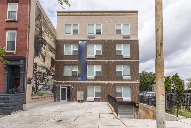 Building Photo - 1629 W Girard Ave