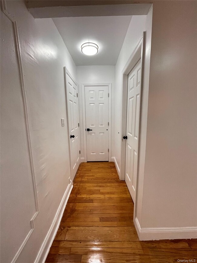 Building Photo - 68-11 Alderton St