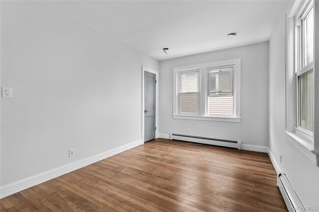 Building Photo - 119 Belmont Ave