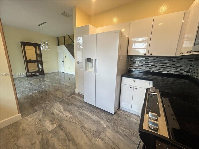 Building Photo - 254 Riverwalk Cir