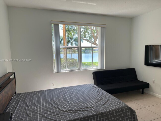 Building Photo - 4508 SW 160th Ave