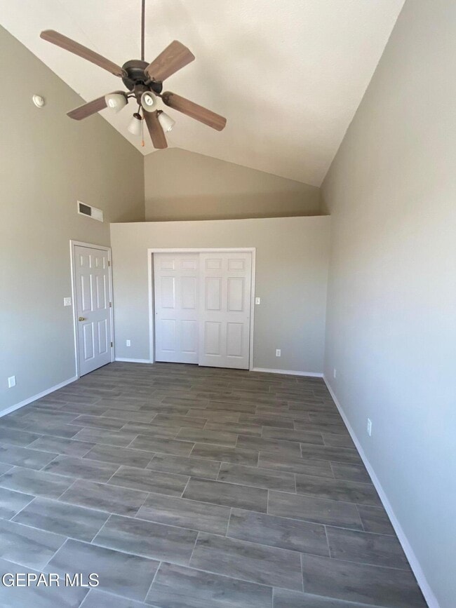 Building Photo - 12732 Tierra Pueblo Dr