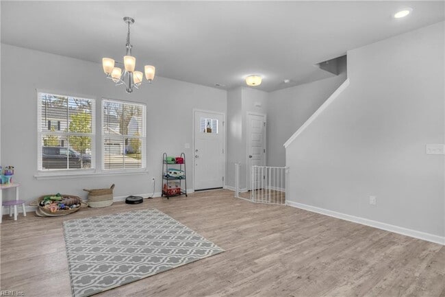 Building Photo - 106 Village Pointe Dr