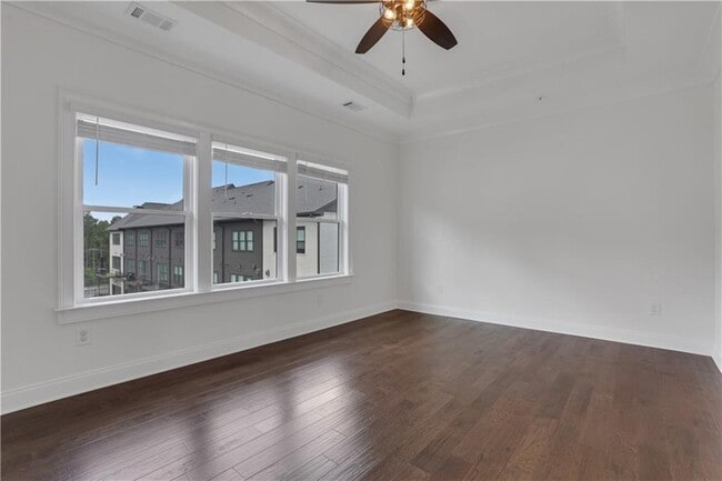 Building Photo - 6651 Sterling Dr