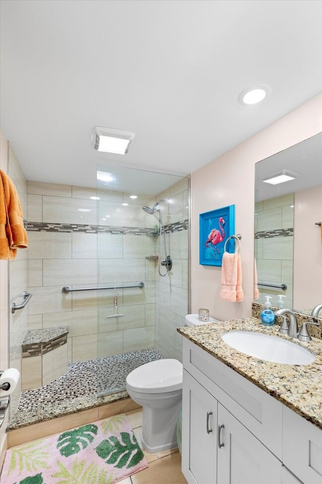 Building Photo - Beachside Living Made Easy – Furnished 2BR/1BA Available for 6 Months!