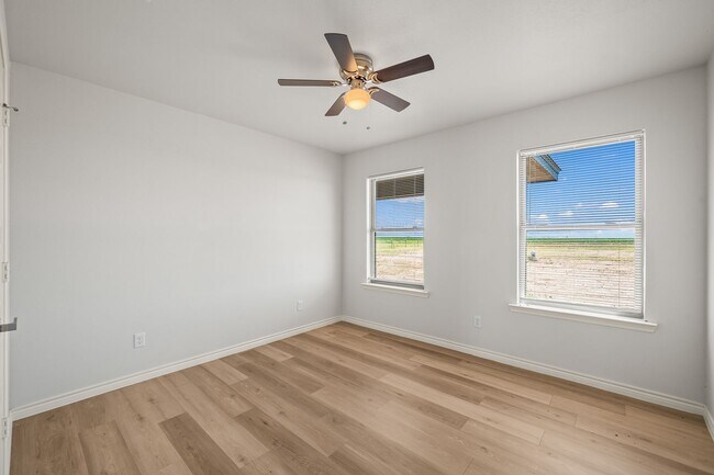 Building Photo - Country Living In Idalou ISD!