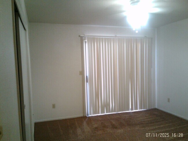 Building Photo - 8201 Laborough Dr