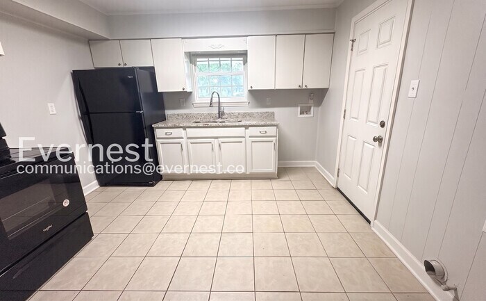 Building Photo - 8304 Baldwyn Cove