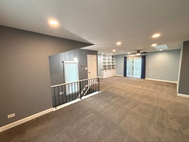 Building Photo - 2114 Southwind Cir