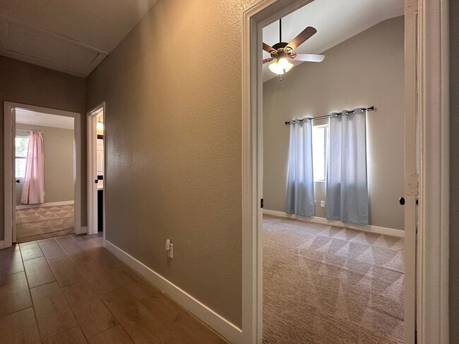 Building Photo - UPGRADED SINGLE STORY HOME WITH 4 BEDS, 2....