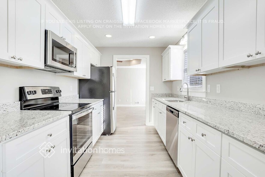 Building Photo - 175 Willow Shoals Dr