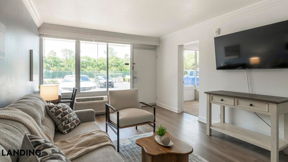 Building Photo - 2851 Maingate Village Cir