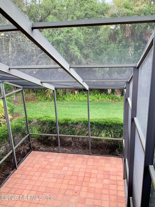 Building Photo - 9787 Sawgrass Dr E