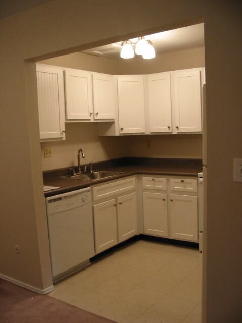 Building Photo - 4909 Crooks Rd