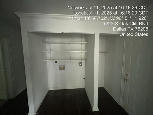 Building Photo - 1227 S Oak Cliff Blvd