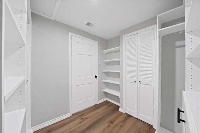 Building Photo - 1427 Stagecoach Dr