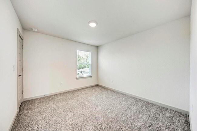 Building Photo - 2120 Ettalee Ct