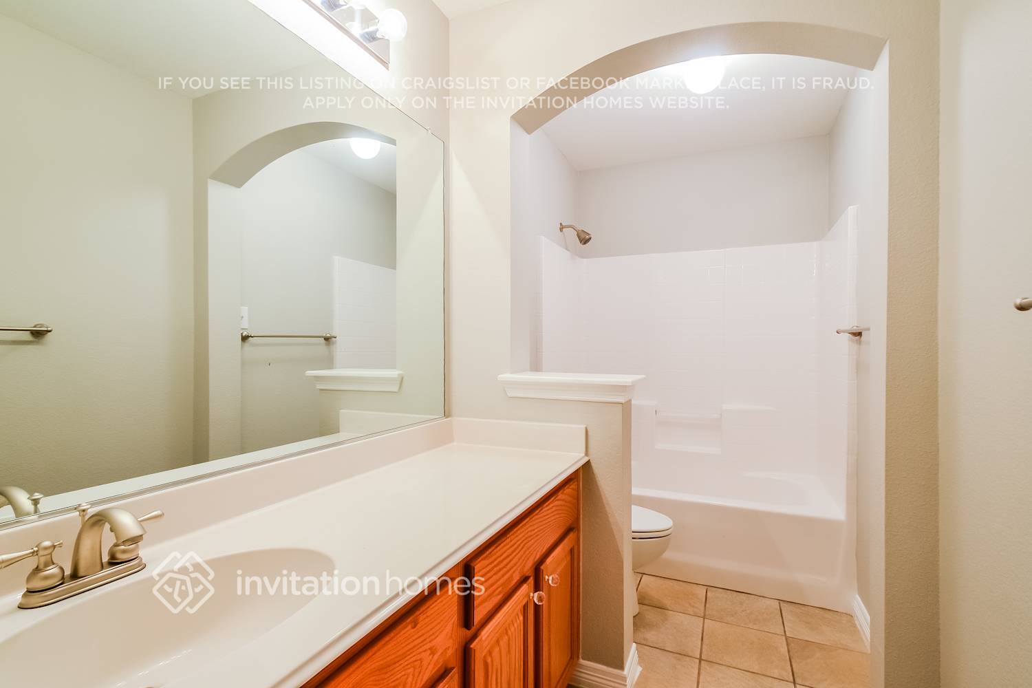 Building Photo - 1414 Nighthawk Dr