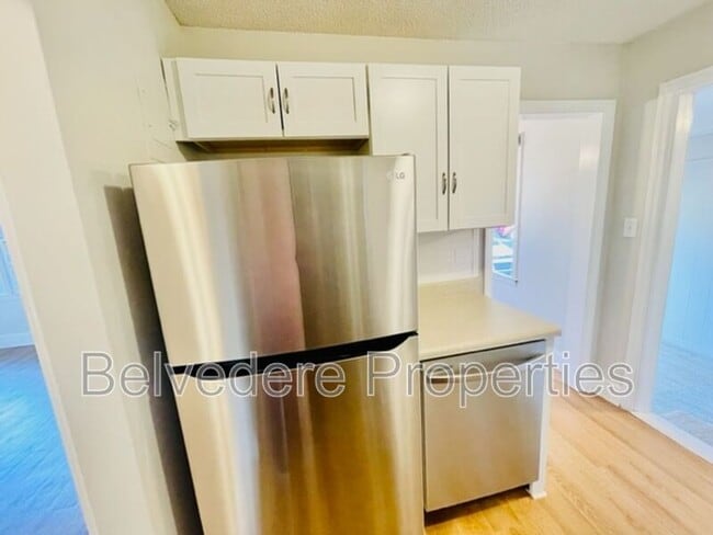 Building Photo - 616 S Holden Rd