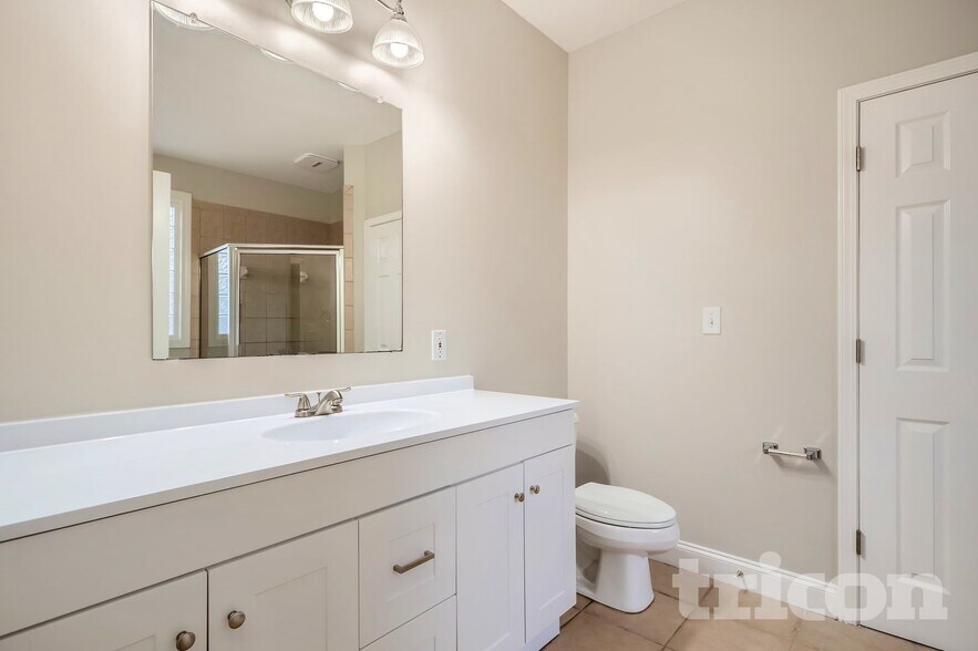 Building Photo - 2485 Highland Golf Course Cir SE