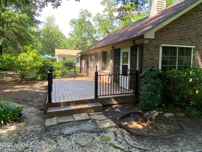 Building Photo - 8 Sand Dollar Dr