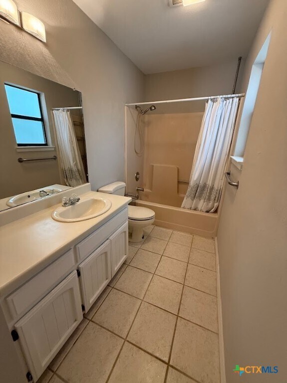 Building Photo - 1740 Colleen Dr