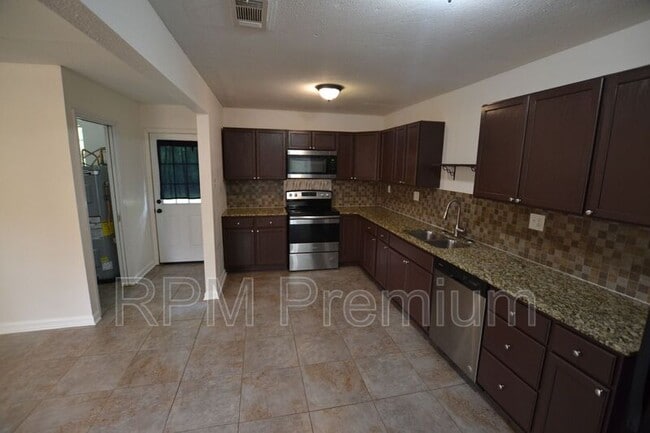 Building Photo - 1857 Theron Dr