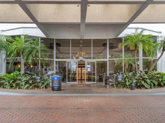 Building Photo - 3400 NE 192 St