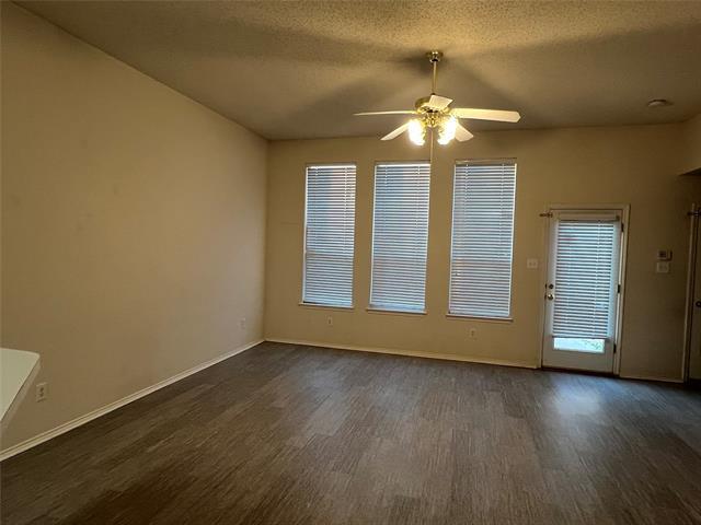 Building Photo - 3021 Mill Ridge Dr