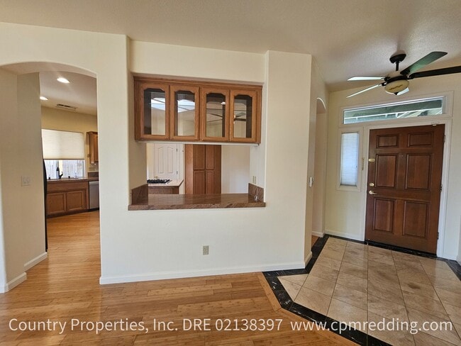 Building Photo - 1225 River Ridge Dr