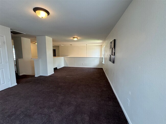 Building Photo - 8138 Wooded Terrace Ln