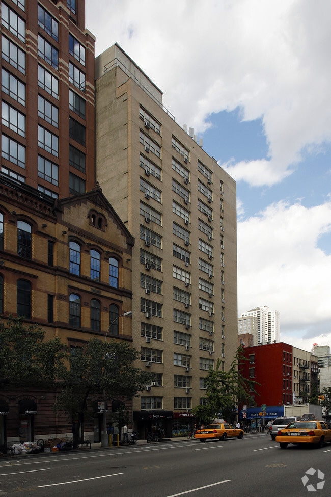 354 - 352 E 52nd Street - Eastgate House