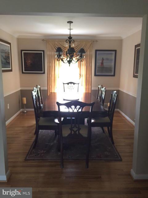 Building Photo - 11125 Hunt Club Dr