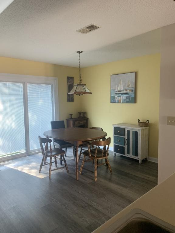 Building Photo - 100 Ye Olde Kings Hwy