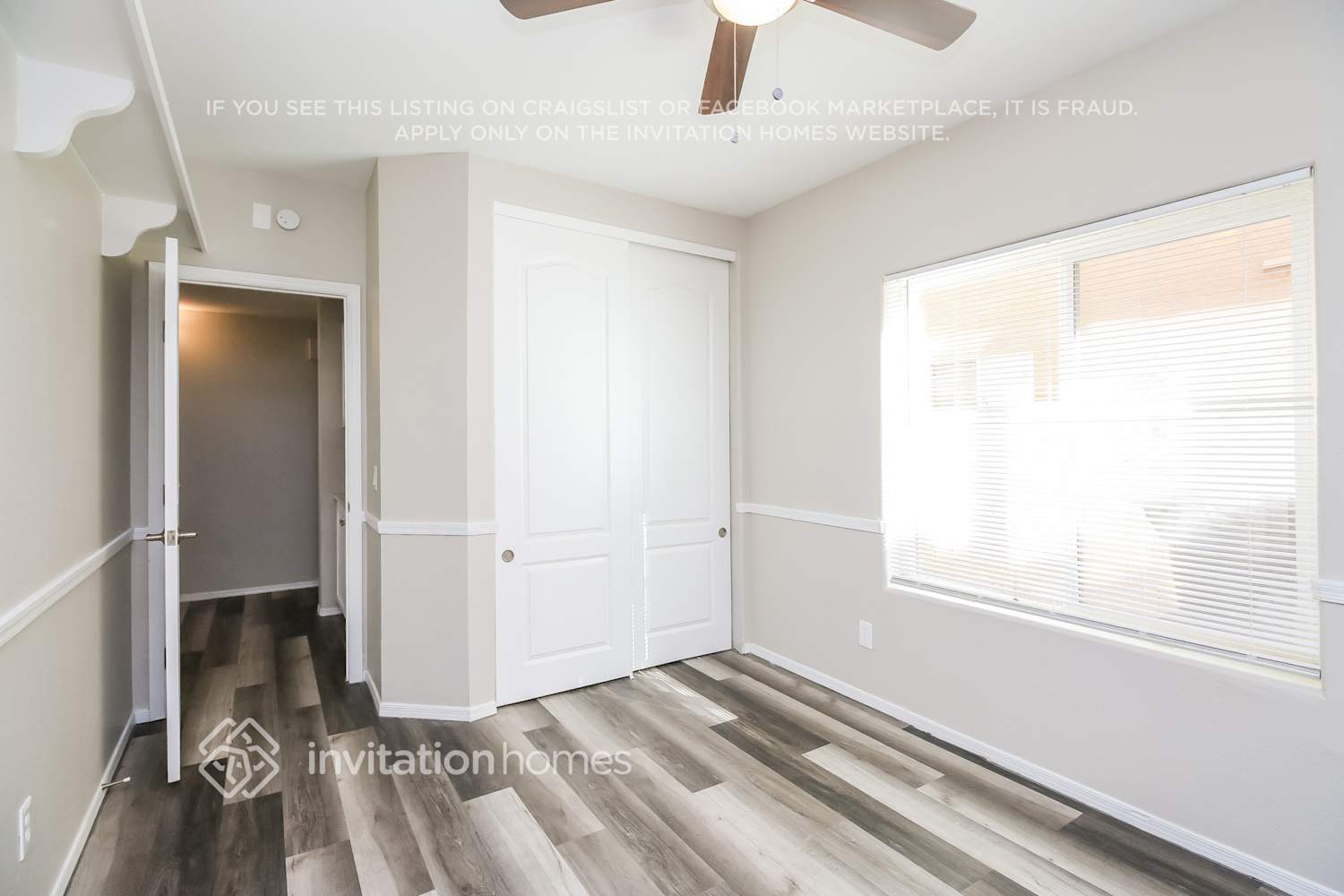 Building Photo - 918 W Sun Coast Dr