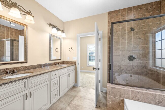Building Photo - 3176 Porter Hills Dr