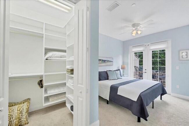 Building Photo - 455 Nokomis Ave S