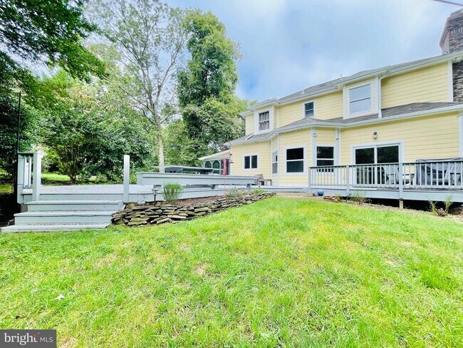 Building Photo - 1474 Freeman Dr