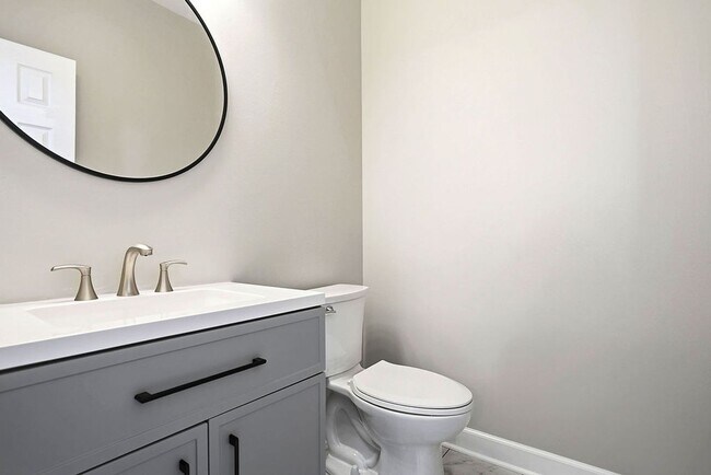 Building Photo - AVAILABLE NOW – INCENTIVES FOR THIS ONE!  $250 ADMIN FEE WAIVED- North Raleigh Location