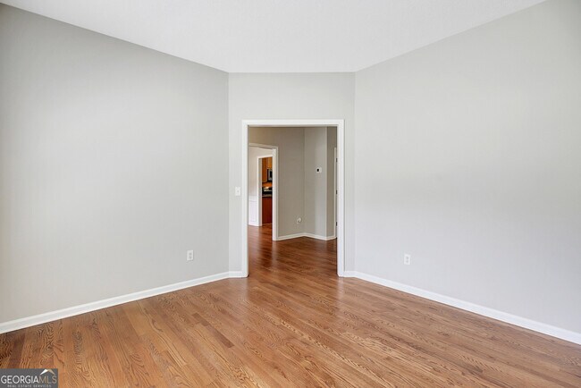 Building Photo - 75 Rock Mill Ct