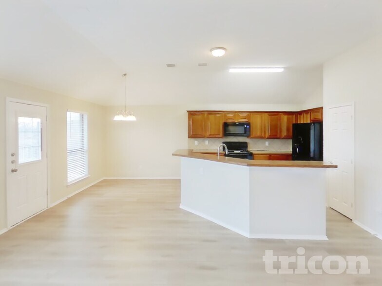 Building Photo - 1719 Abaco Dr