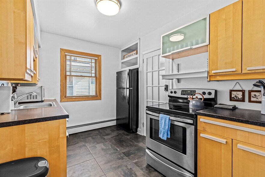 Building Photo - 522 W Hudson Ave