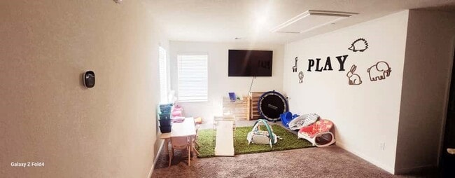 Building Photo - 6035 Diamond Sky Ln