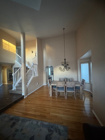 Building Photo - 5345 S Flanders Way