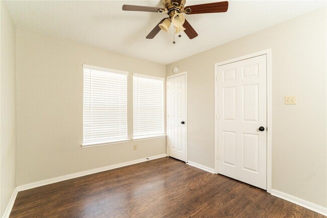 Building Photo - 16434 Concord Falls Ln