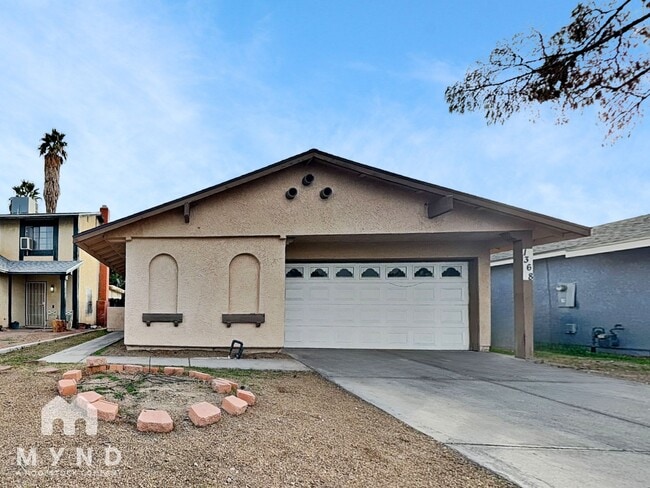 Building Photo - 1368 S Christy Ln