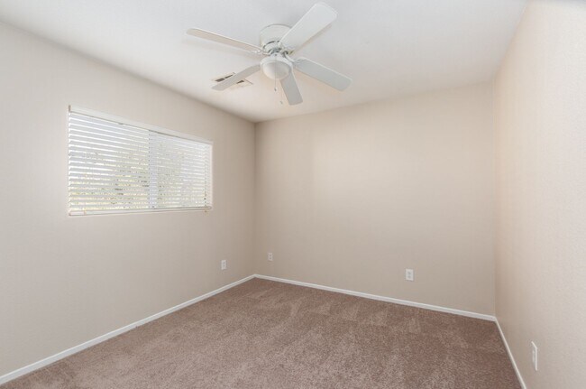 Building Photo - Southwest Las Vegas Home with 3 Bedrooms