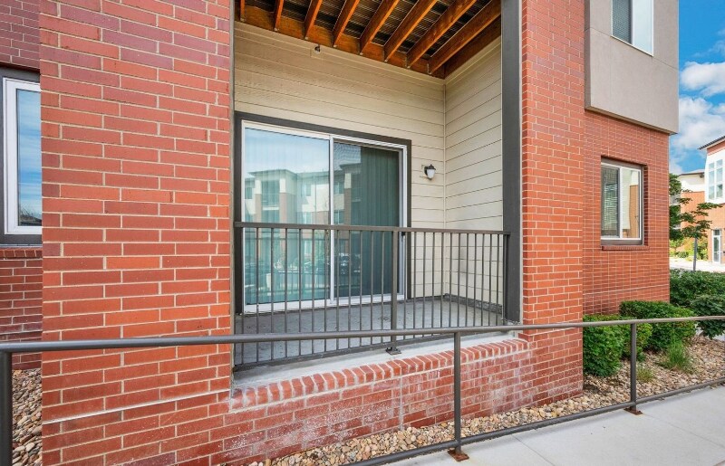 Building Photo - 14341 E Tennessee Ave