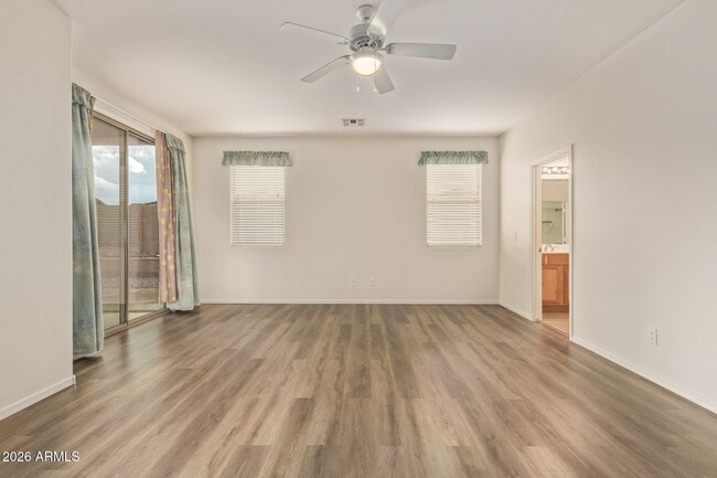 Building Photo - 8353 W Carol Ave